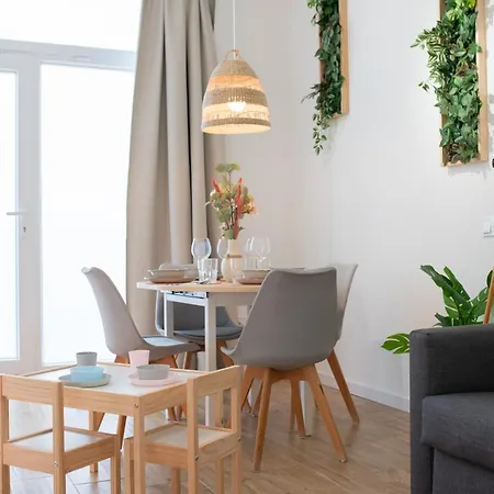 Spacious 75m Family Near Ave And Free Parking * Valencia