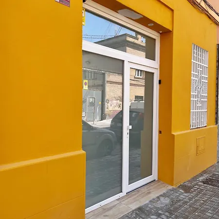 Spacious 75m Family Near Ave And Free Parking * Valencia