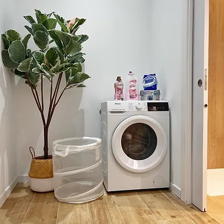 Spacious 75m Family Near Ave And Free Parking Apartment Valencia